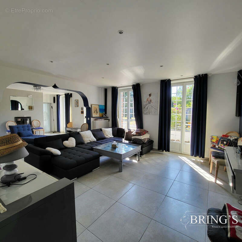 Maison à ILLIERS-L'EVEQUE