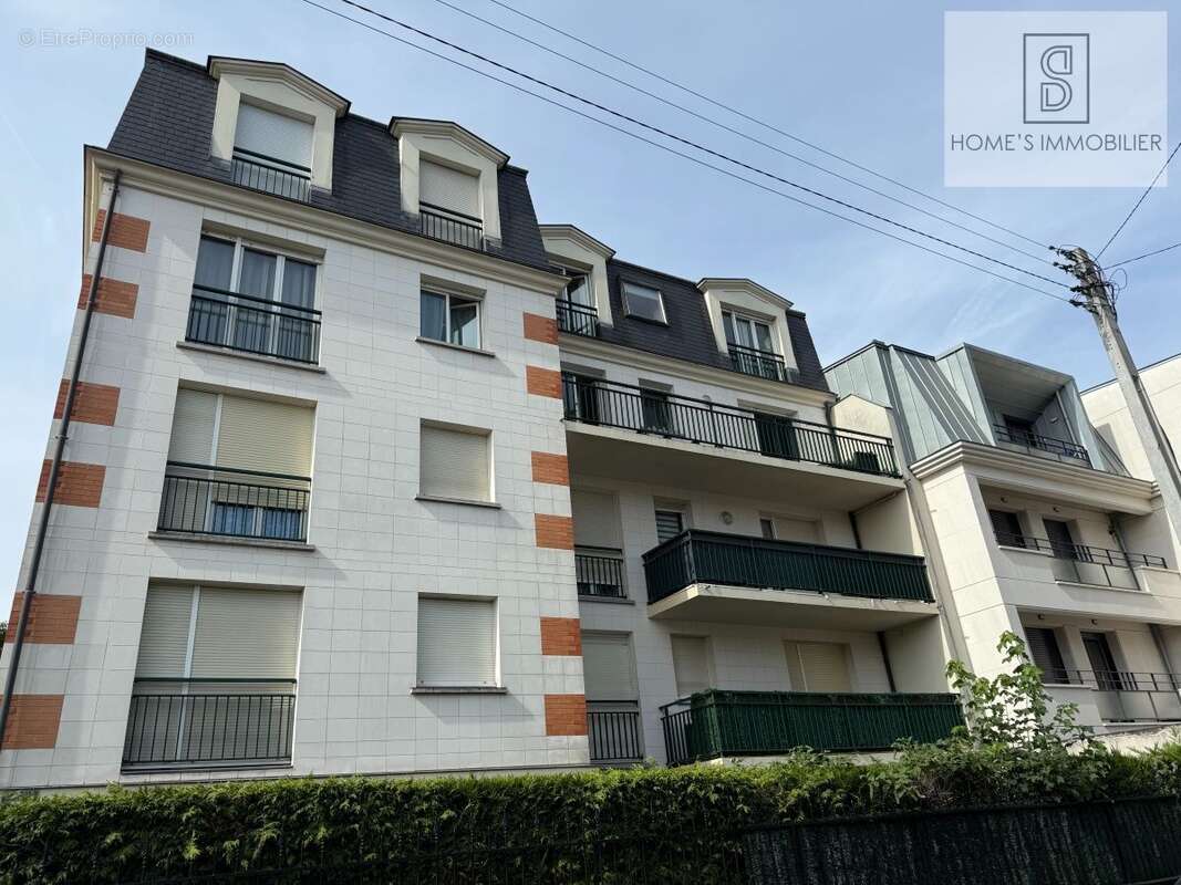 Appartement à LE RAINCY