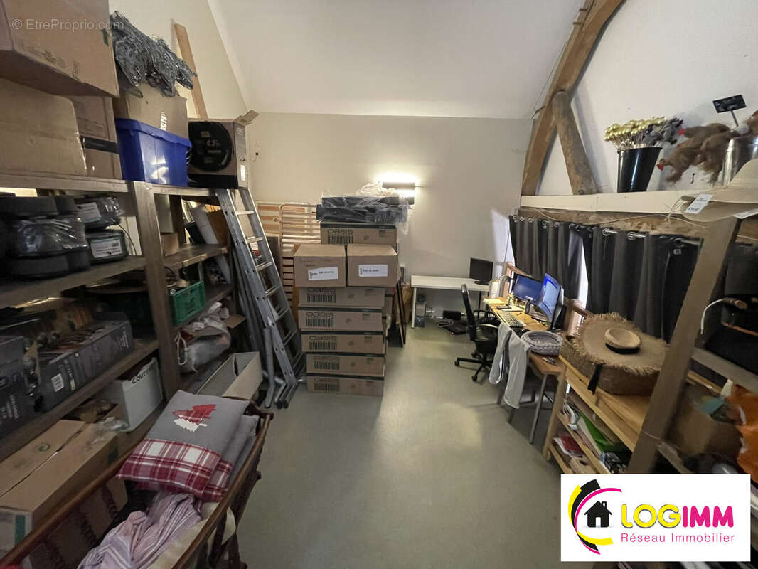 Commerce à ORSINVAL