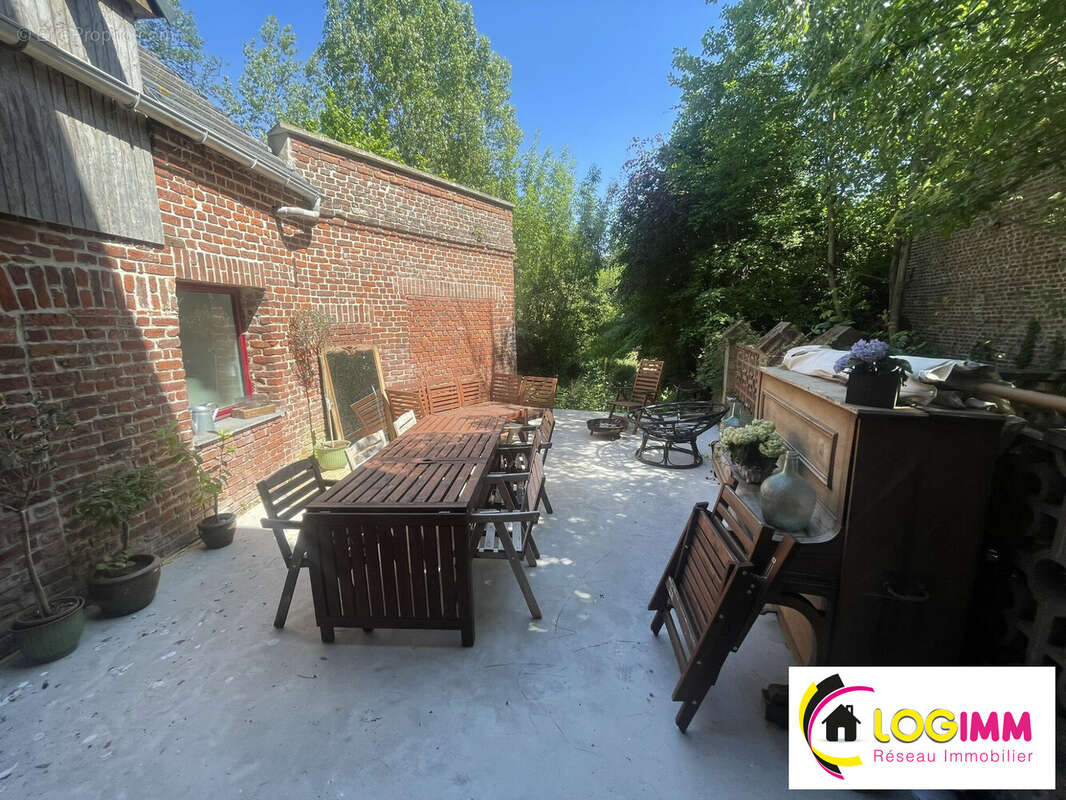 Commerce à ORSINVAL