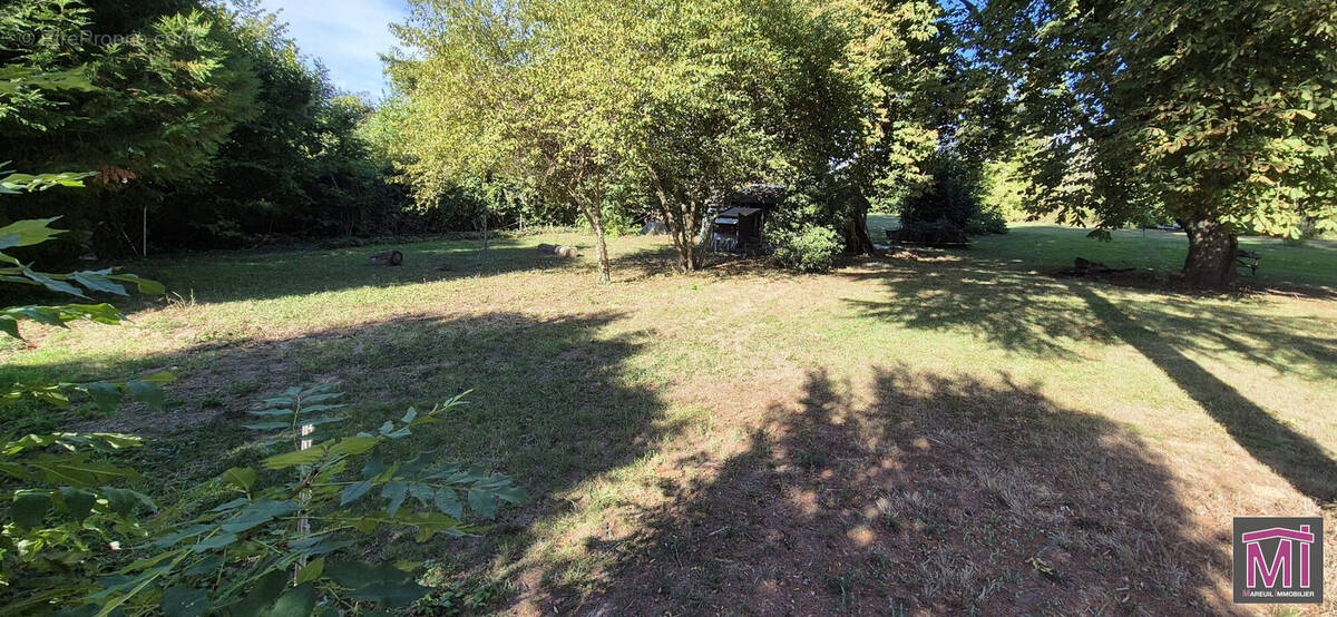 Terrain à MAREUIL-SUR-OURCQ