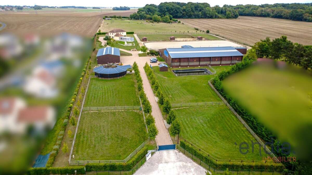 Maison à PACY-SUR-EURE