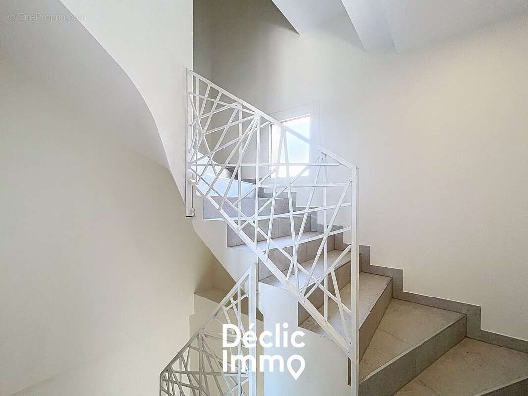 Appartement à MANDELIEU-LA-NAPOULE