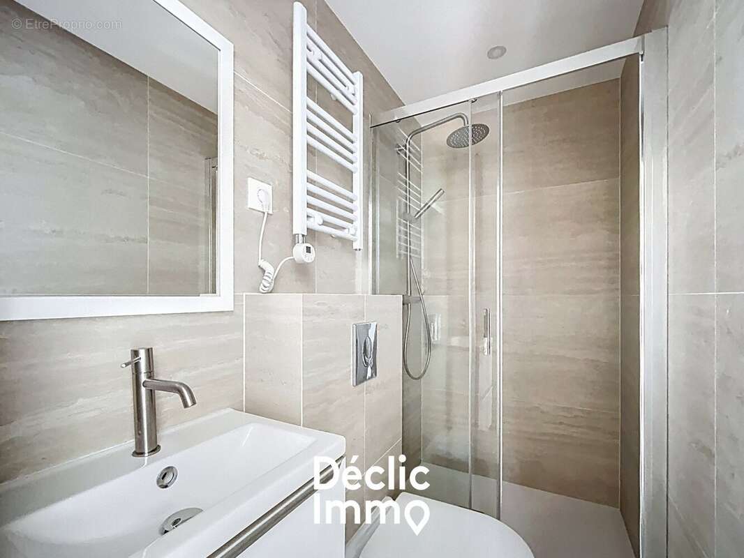 Appartement à MANDELIEU-LA-NAPOULE