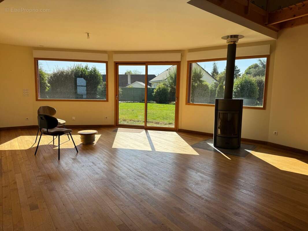 Maison à PACY-SUR-EURE