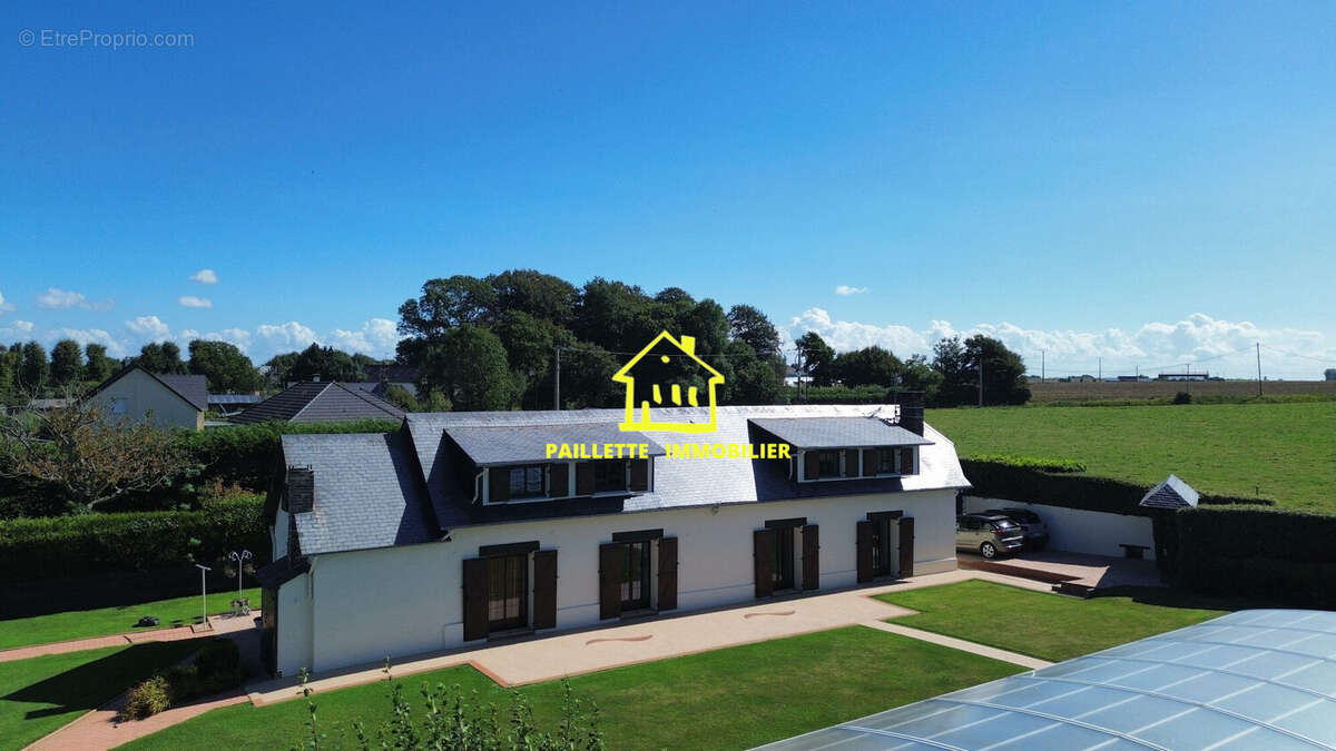 Maison à CAUVILLE-SUR-MER