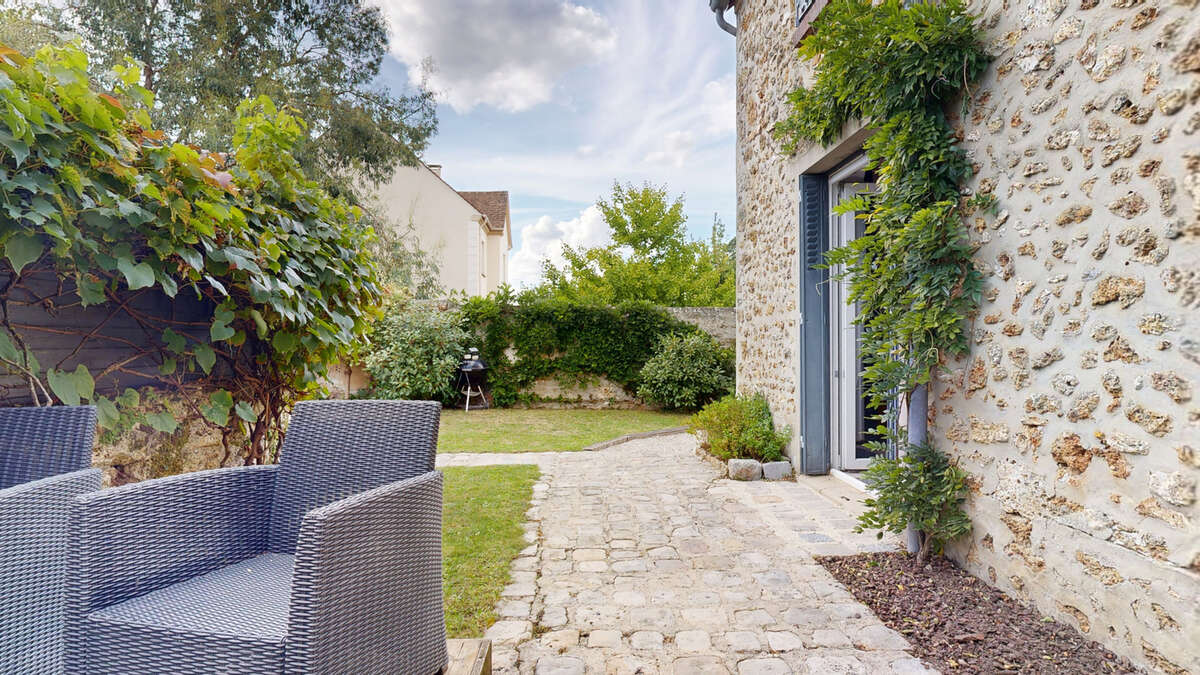 Maison à JOUARS-PONTCHARTRAIN