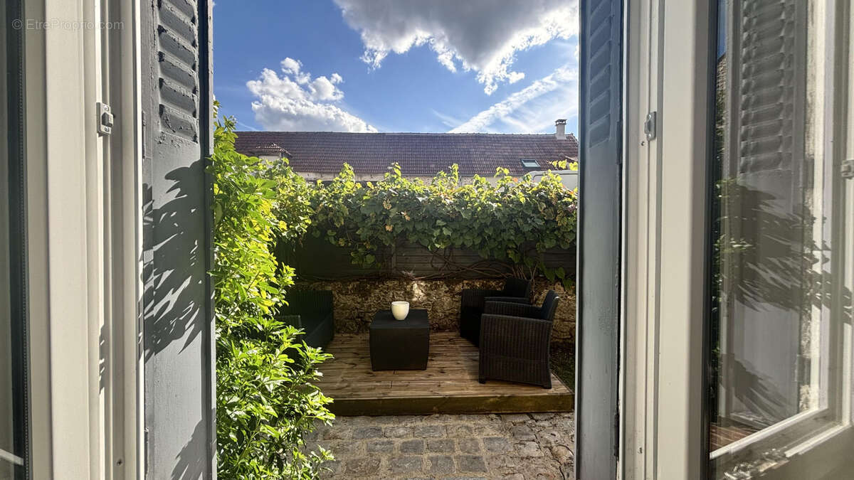 Maison à JOUARS-PONTCHARTRAIN