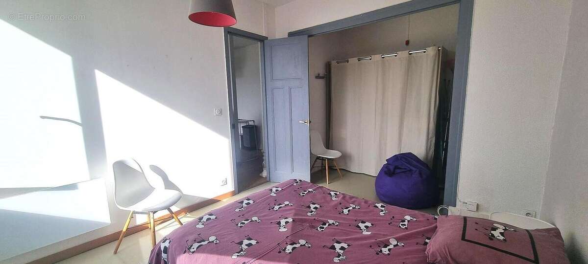 Appartement à MONTROND-LES-BAINS