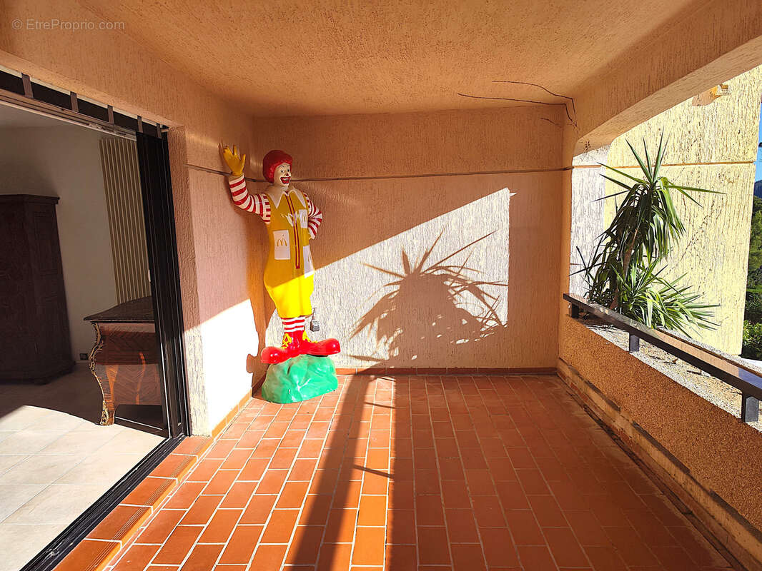 Appartement à MANDELIEU-LA-NAPOULE