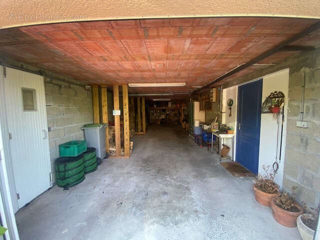 Maison à AGON-COUTAINVILLE