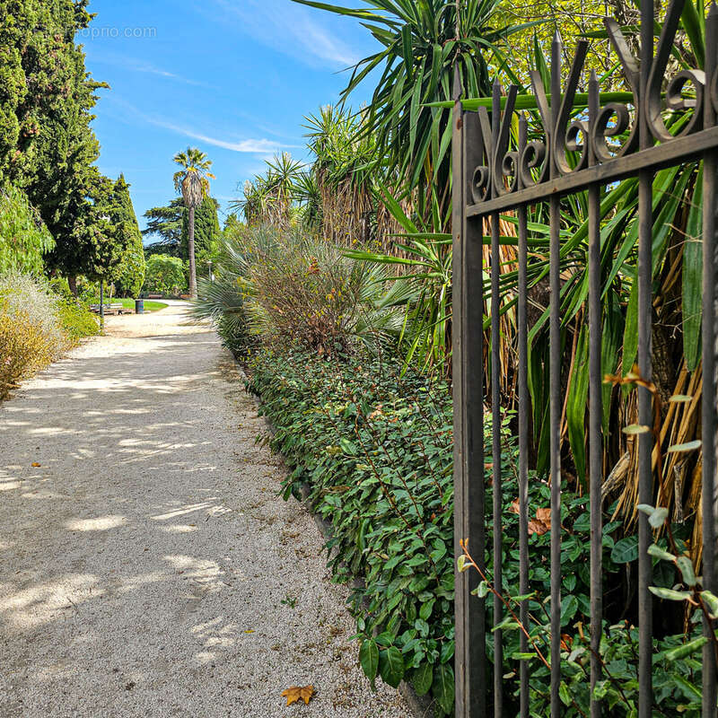 Appartement à HYERES
