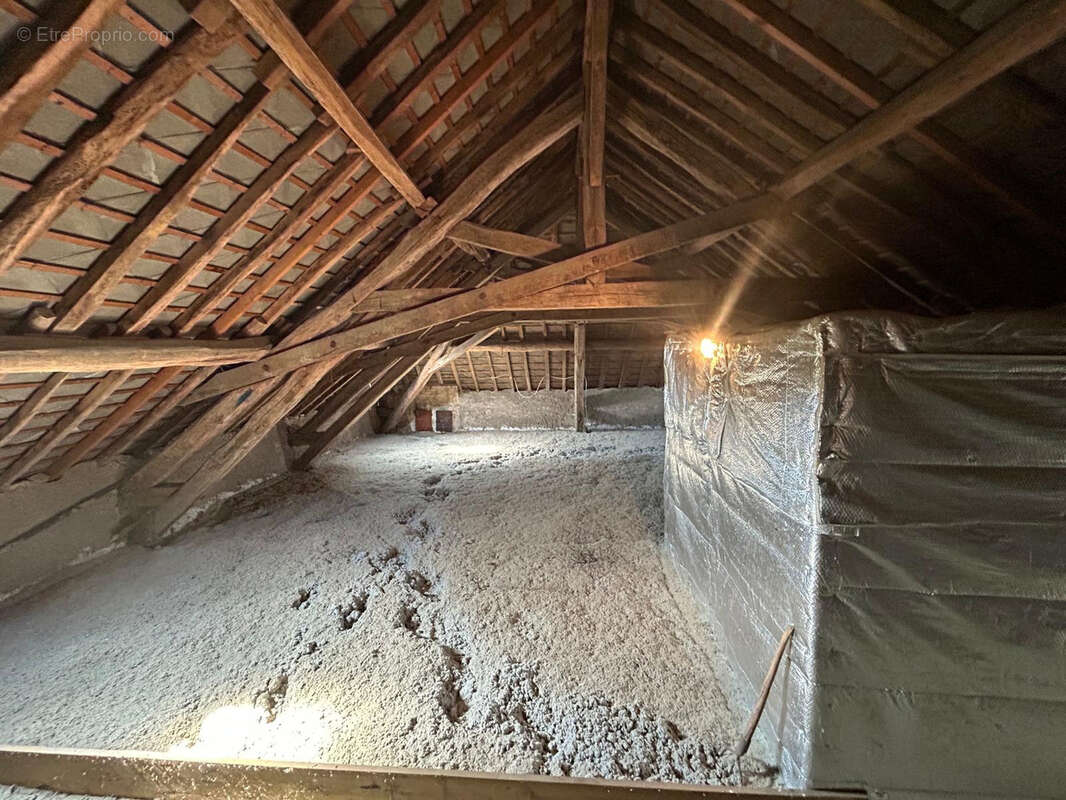 Maison à CHATILLON-EN-BAZOIS