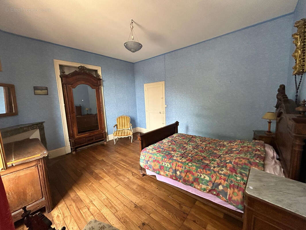 Maison à CHATILLON-EN-BAZOIS