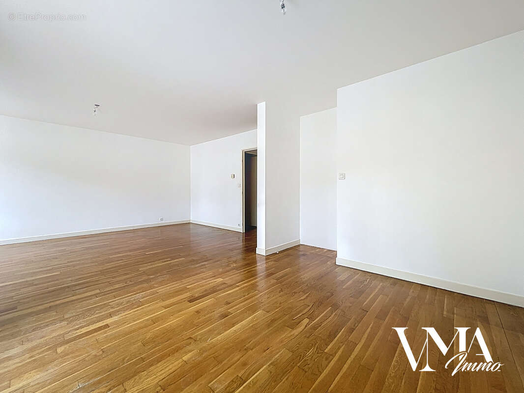 Appartement à LYON-6E