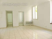 Appartement à LAMALOU-LES-BAINS