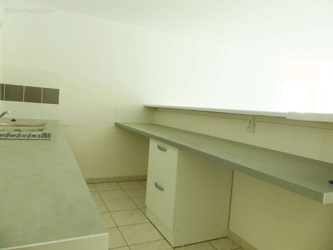 Appartement à LAMALOU-LES-BAINS