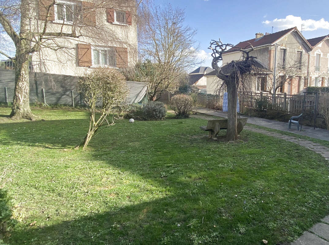 Appartement à GROSLAY