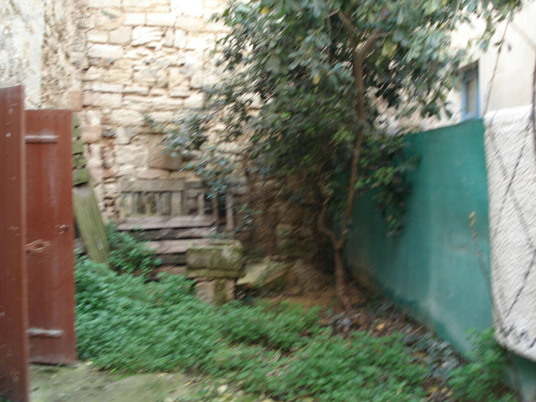 Maison à SAINT-GILLES