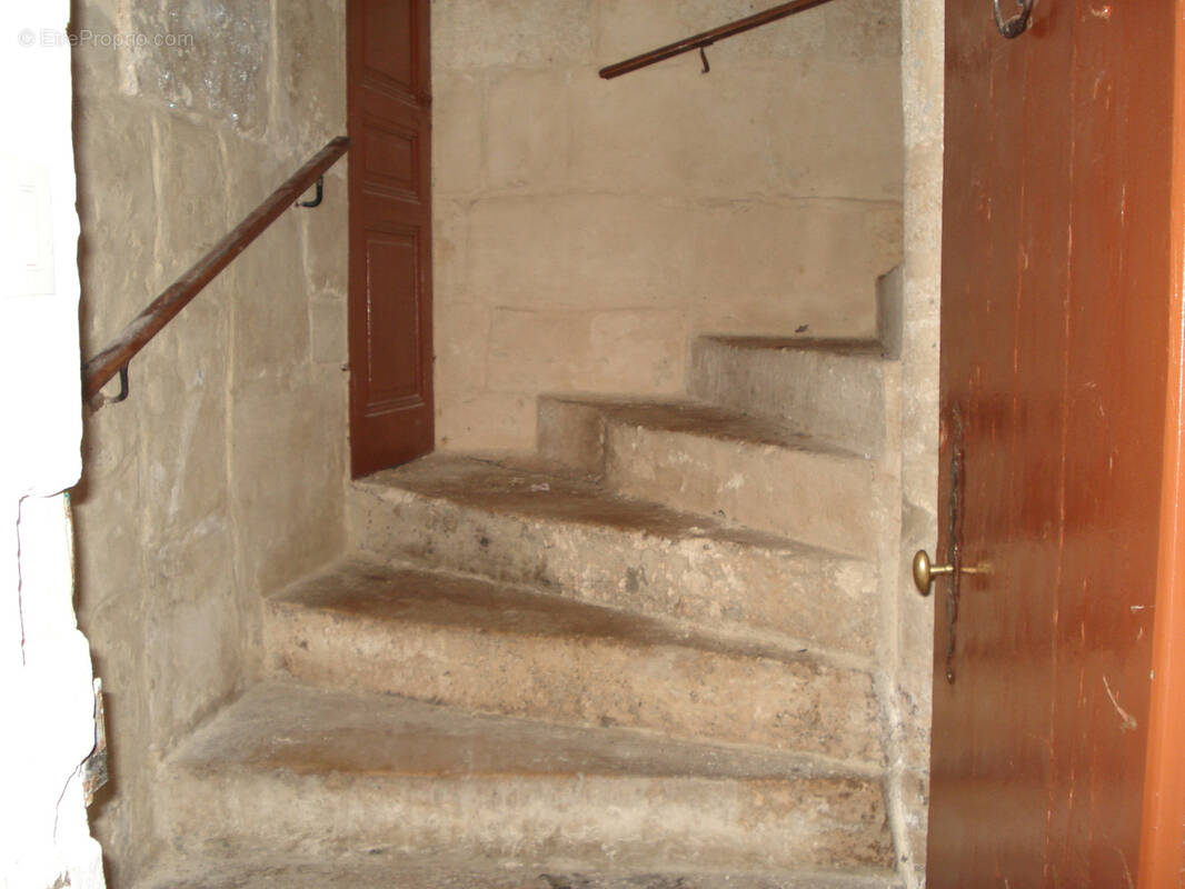 Maison à SAINT-GILLES