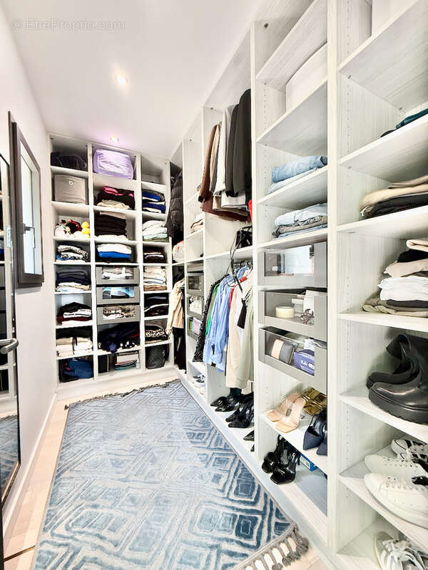 Maison à SALAISE-SUR-SANNE