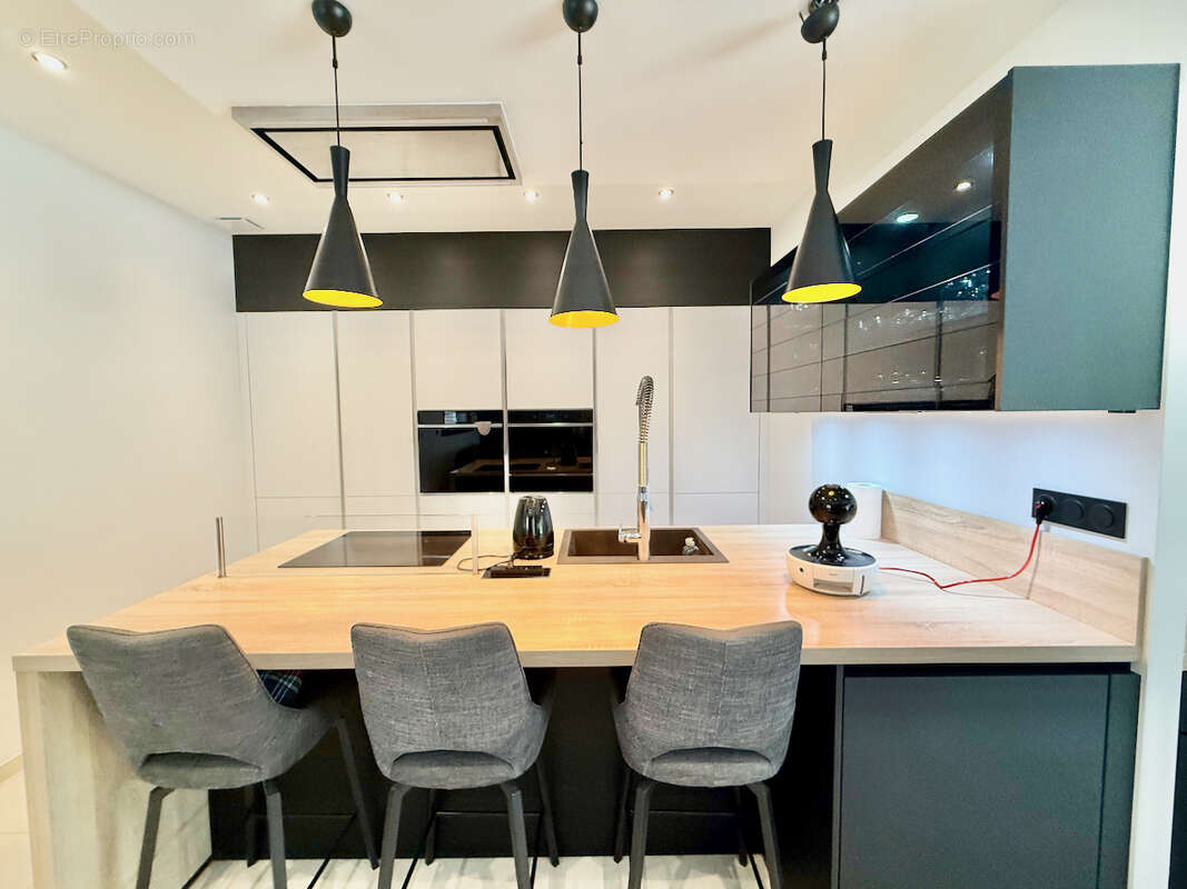 Maison à SALAISE-SUR-SANNE