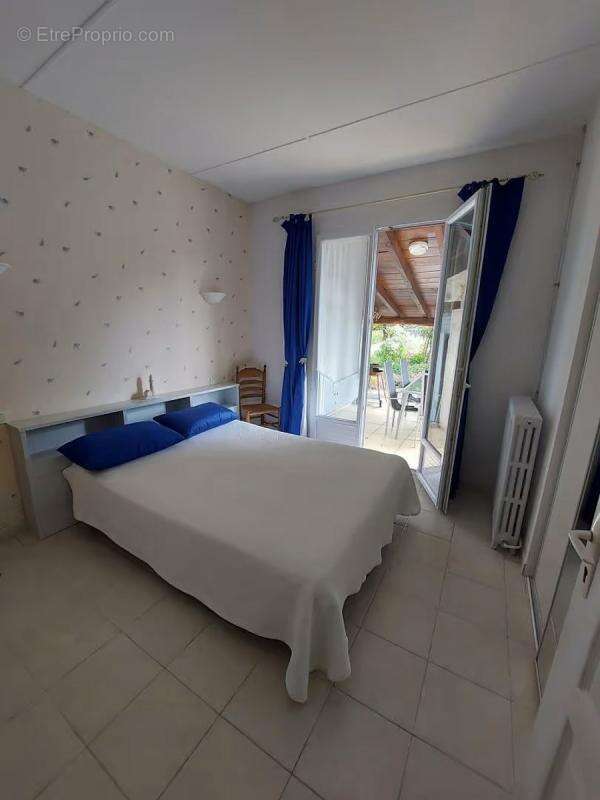 Maison à CAUSE-DE-CLERANS