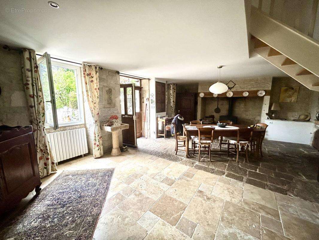 Maison à CRESSENSAC