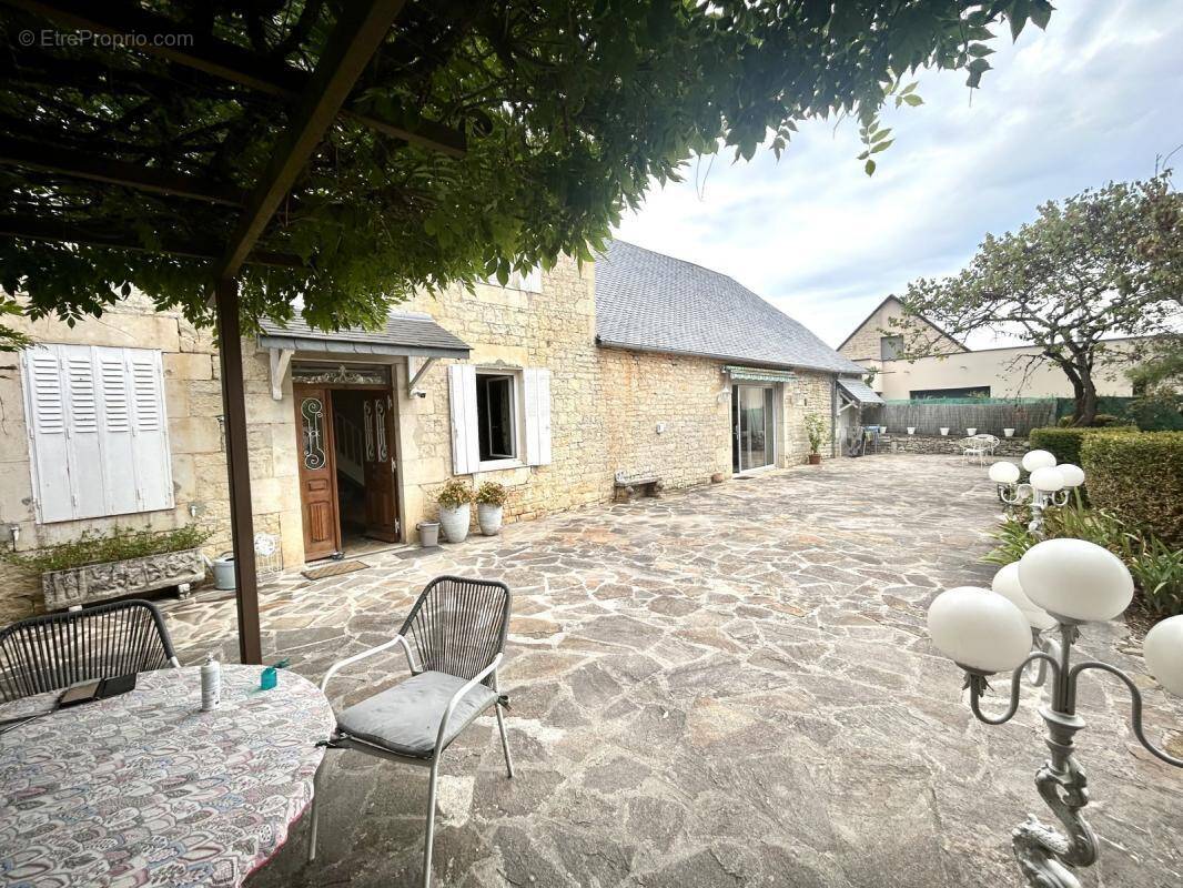 Maison à CRESSENSAC