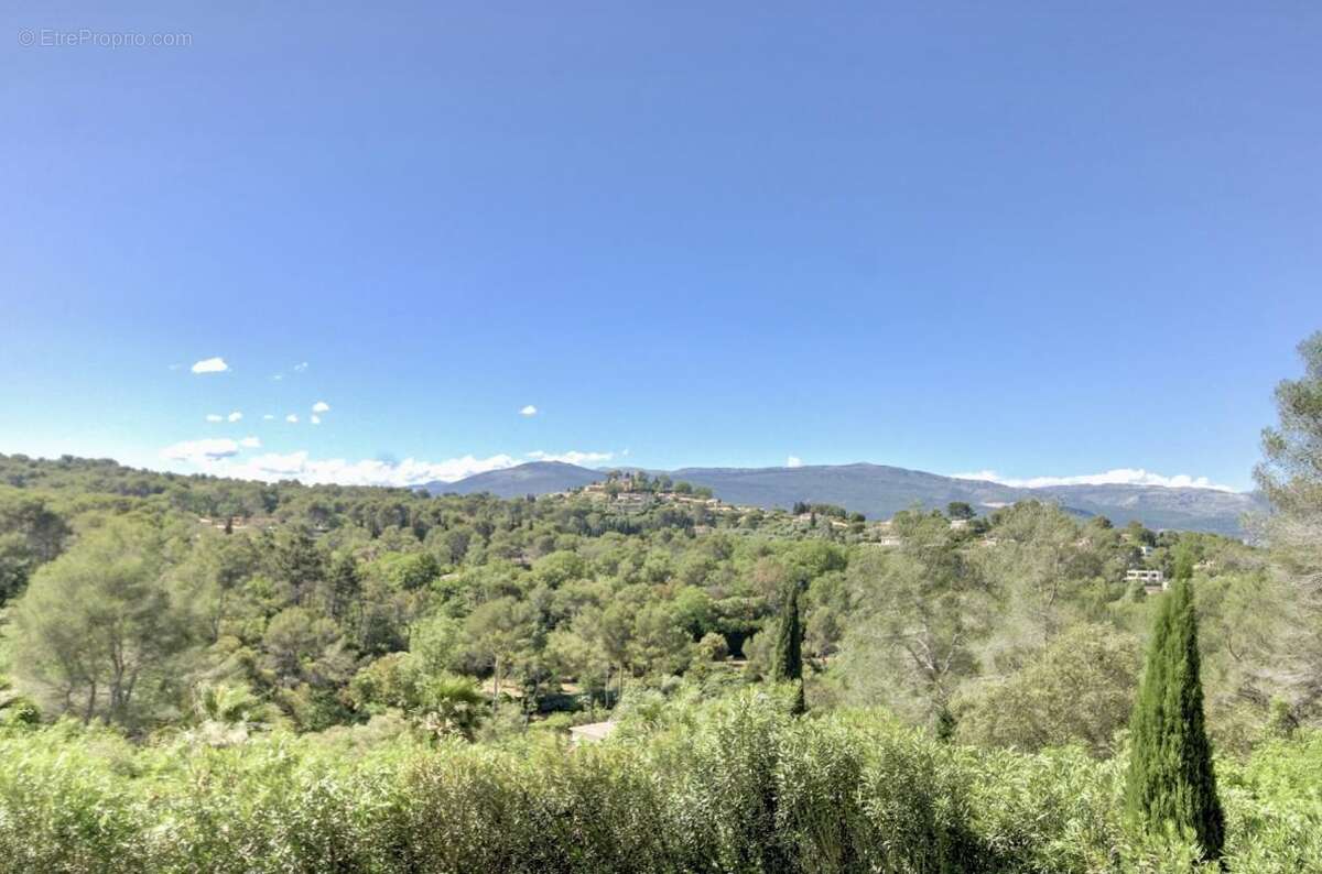 Maison à MOUANS-SARTOUX