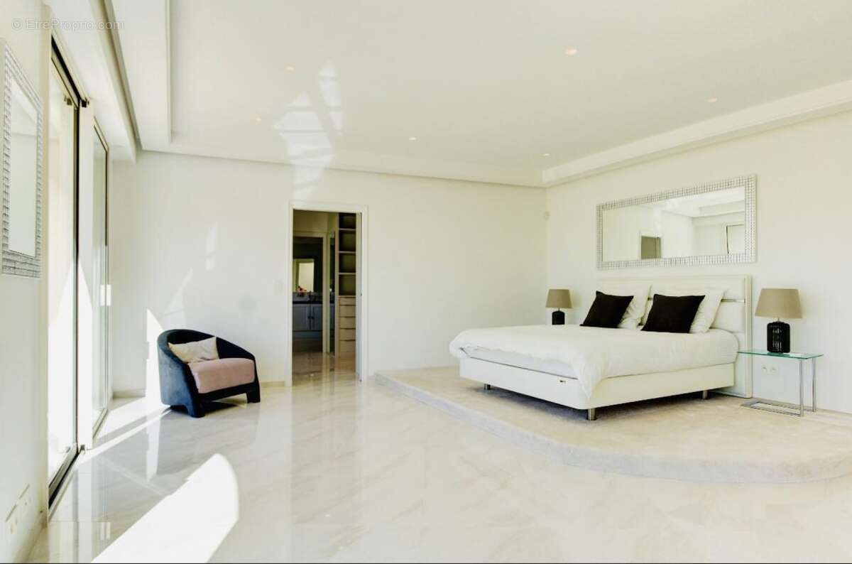 Maison à MOUANS-SARTOUX