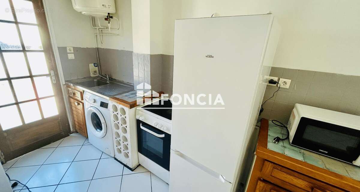 Appartement à MARSEILLE-3E