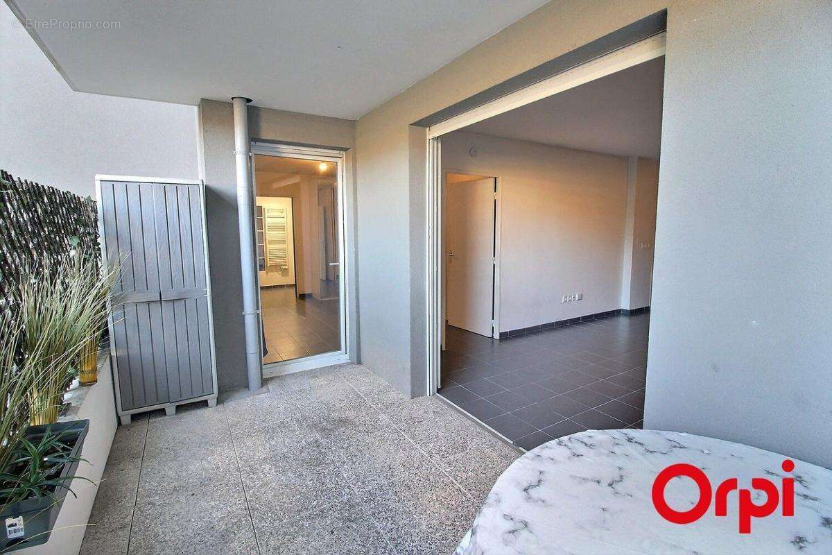 Appartement à MARSEILLE-11E