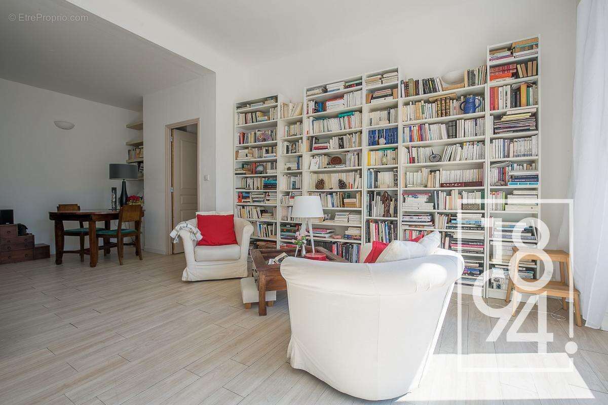 Appartement à MARSEILLE-8E