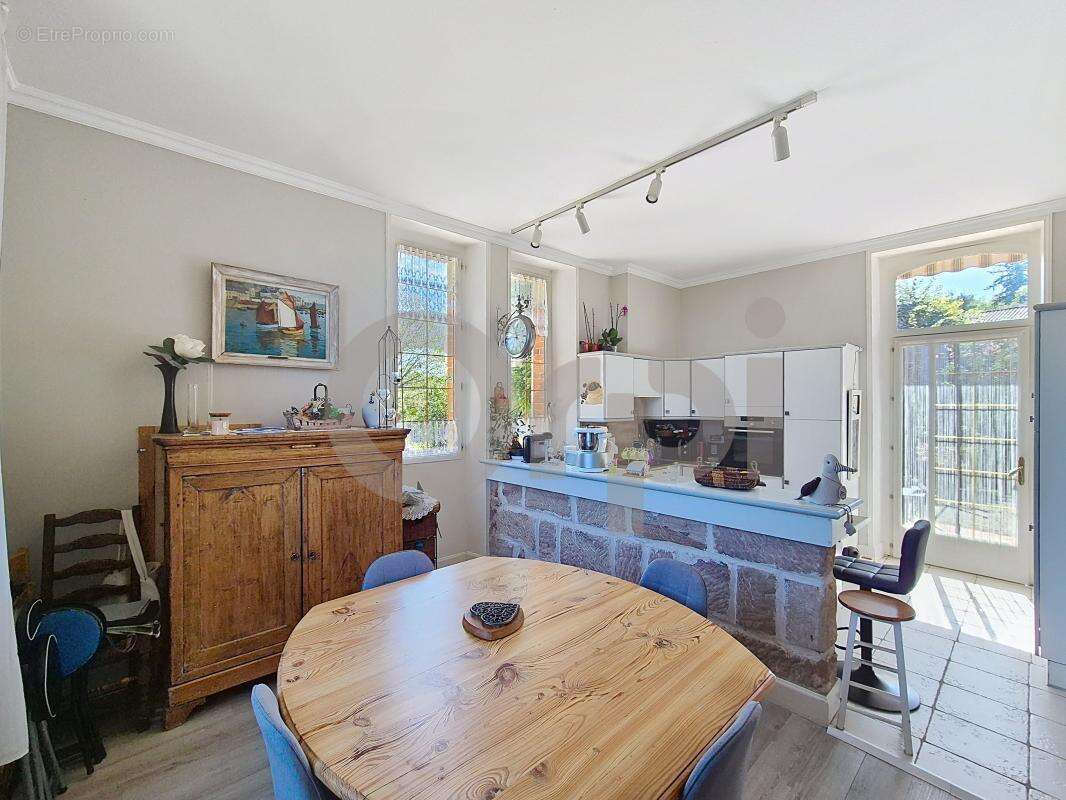 Maison à BRIVE-LA-GAILLARDE