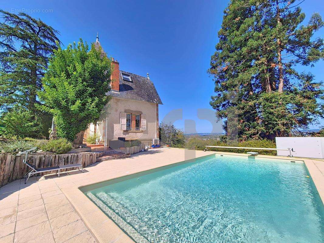 Maison à BRIVE-LA-GAILLARDE