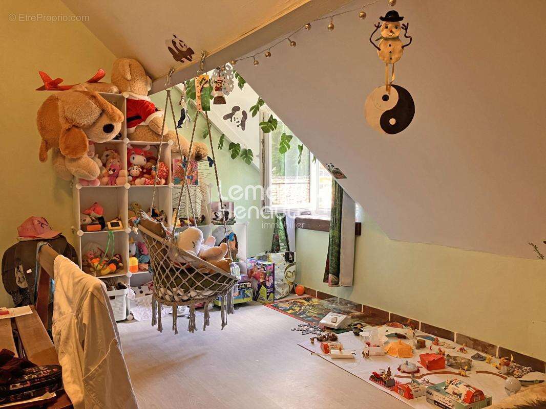 Maison à SAINT-REMY-SUR-AVRE