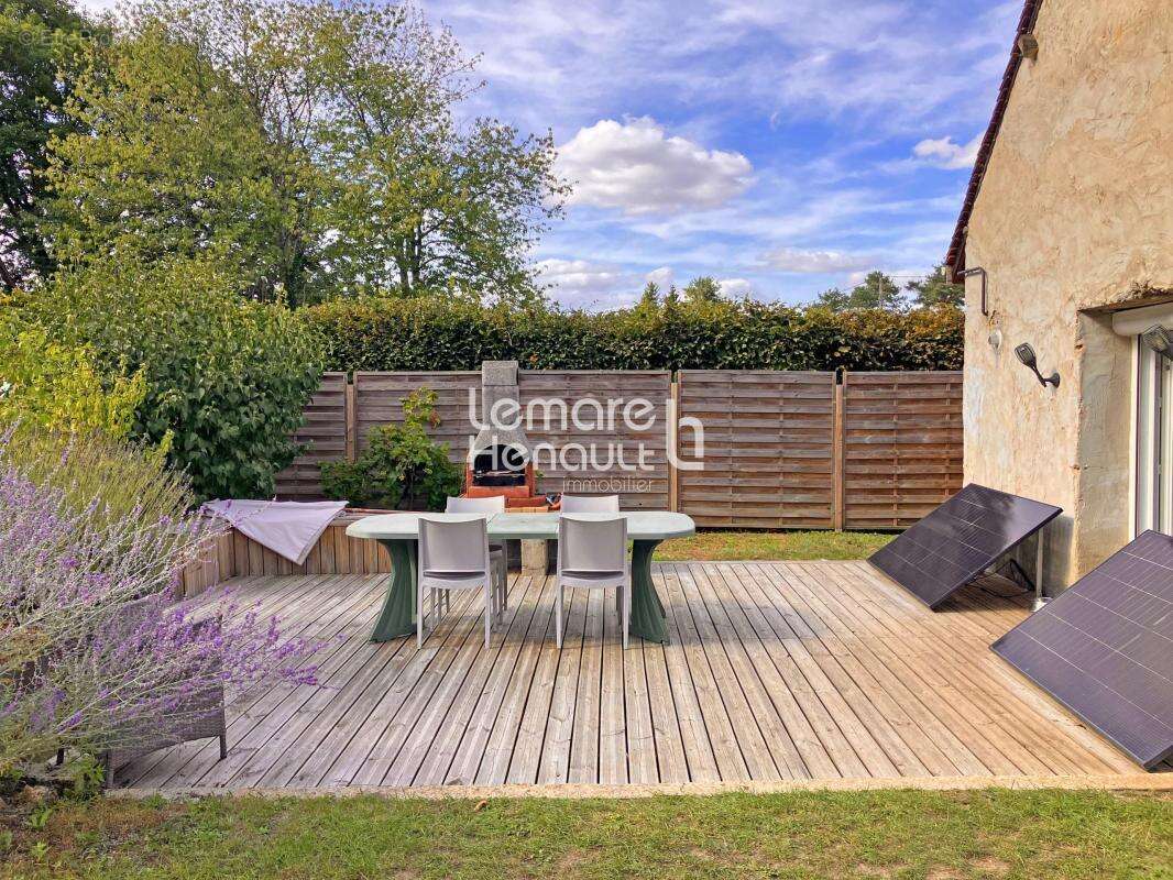 Maison à SAINT-REMY-SUR-AVRE