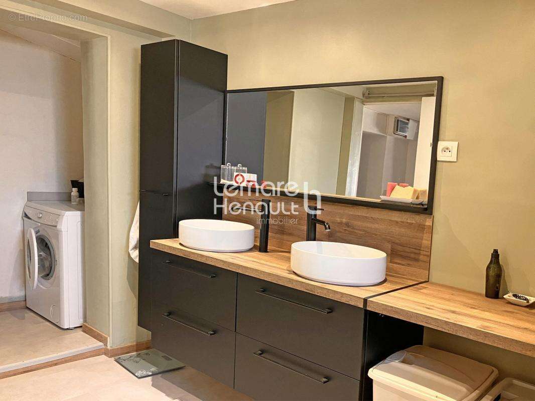 Maison à SAINT-REMY-SUR-AVRE