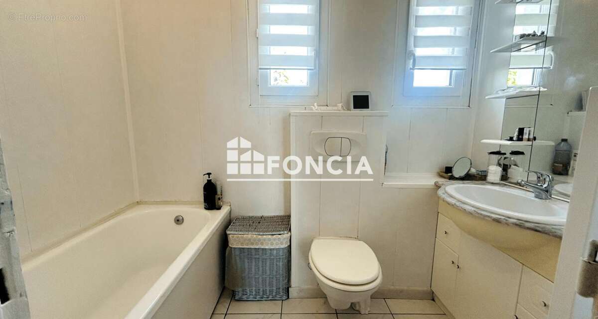 Maison à VERNOUILLET