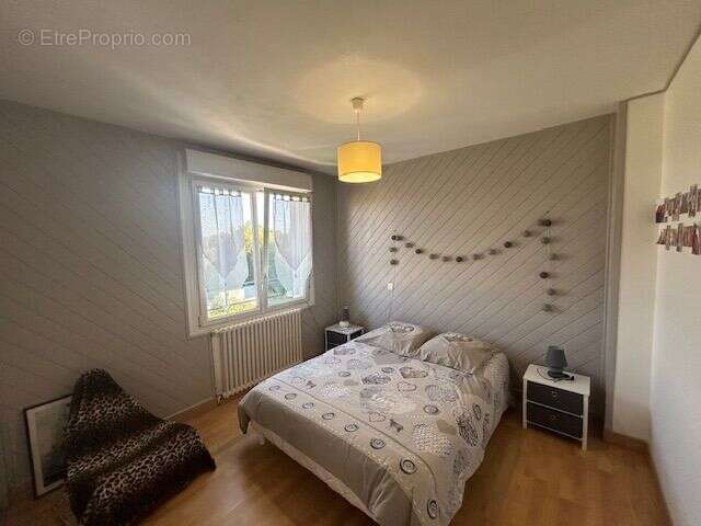 Maison à SAINT-MARTIN-DES-CHAMPS