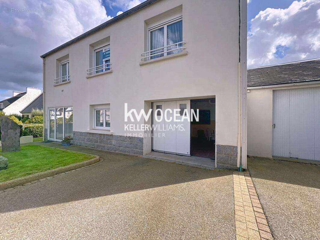 Maison à SAINT-RENAN