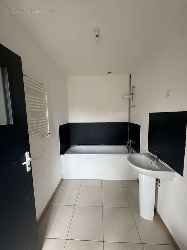 Appartement à CAUDRY