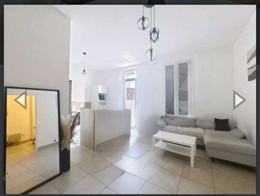 Appartement à MARSEILLE-9E