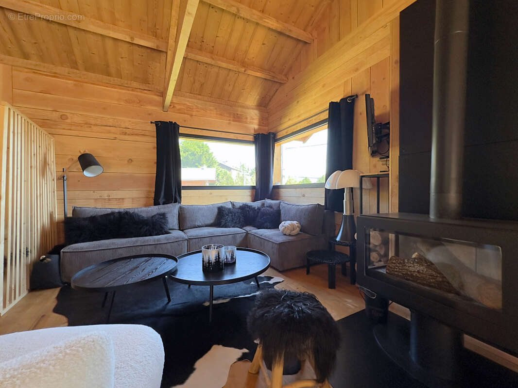 Maison à SAINT-PIERRE-DELS-FORCATS