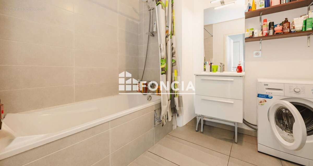 Appartement à CHARTRES-DE-BRETAGNE