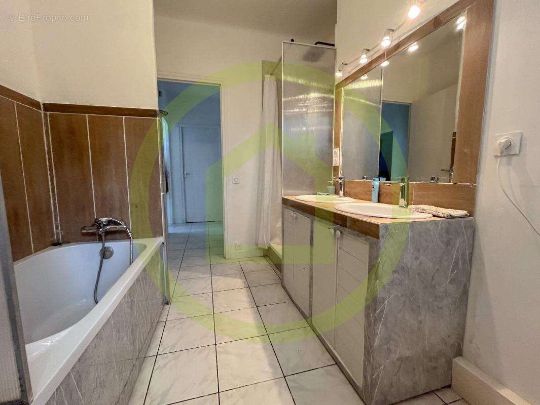 Appartement à GRASSE