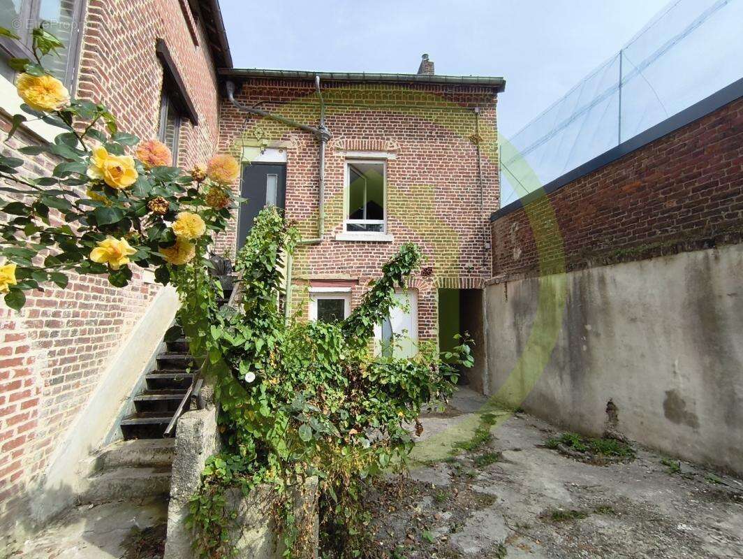 Appartement à FOURMIES