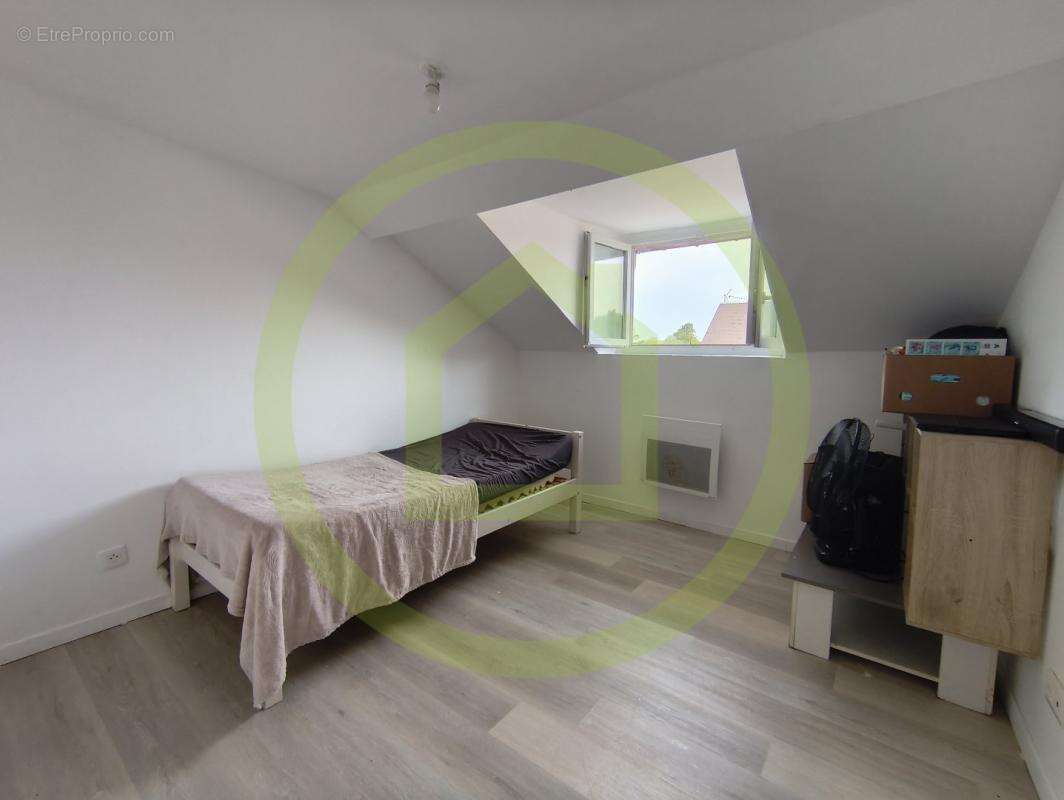 Appartement à FOURMIES