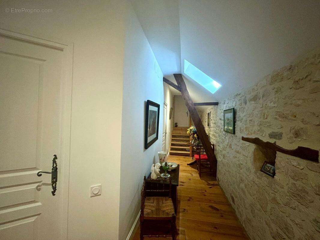 Maison à CAUSE-DE-CLERANS